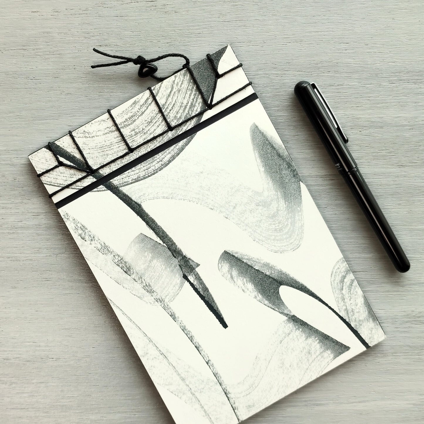 Watoji Artbook - 2 | Black and White collection