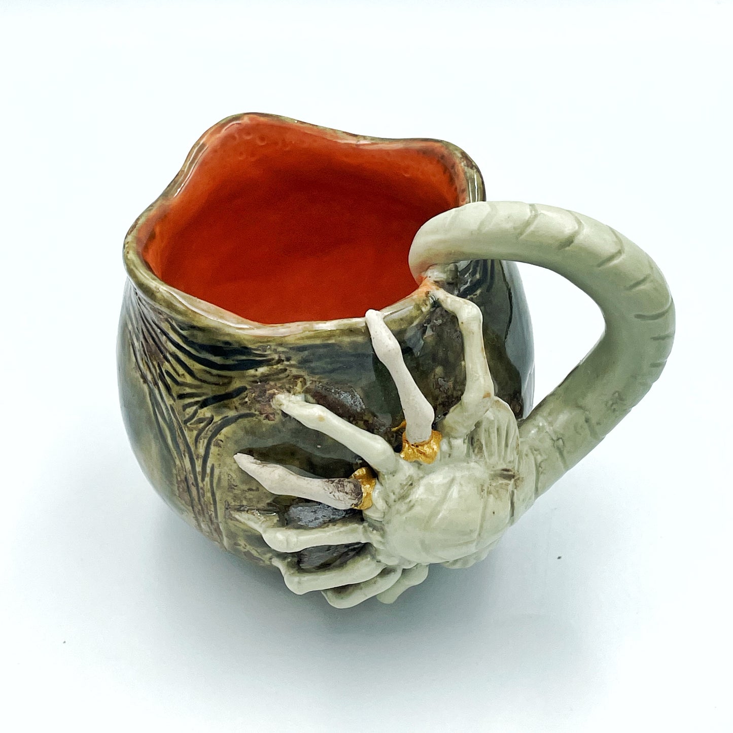 Alien facehugger mug